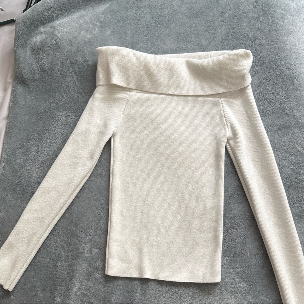 Elegant Off-Shoulder White Sweater